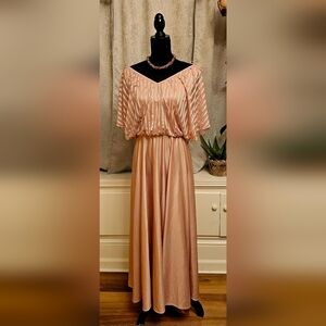 Elegant Pink Off-Shoulder Prom Dress